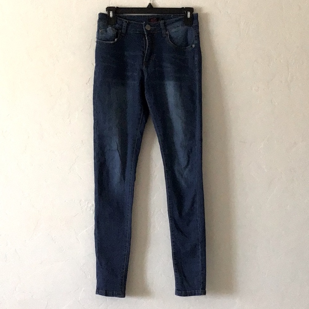 Blue skinny jeans